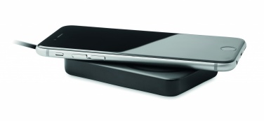 Logo trade mainoslahja ja liikelahja tuotekuva: Magneettinen langaton laturi 15W, 5000 mAh